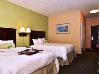 Hotel Hampton & 3*