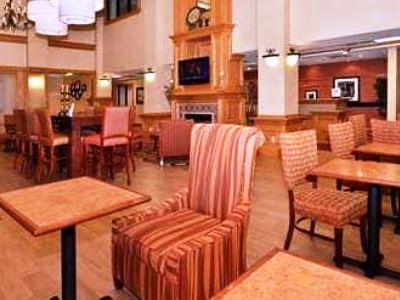 Hotel Hampton & Nacogdoches